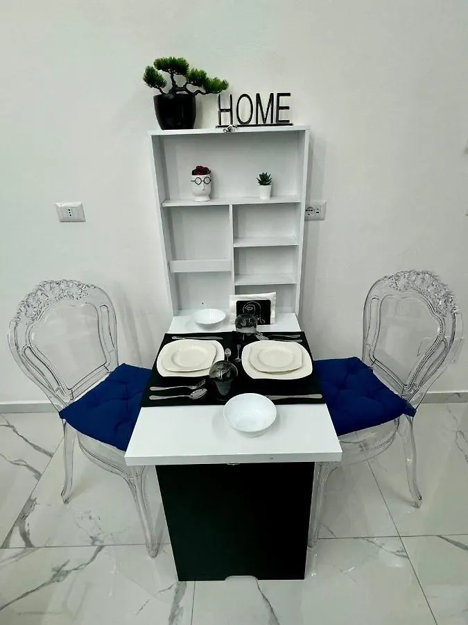 Onny'S House Acomodação com café da manhã Bari 0*,